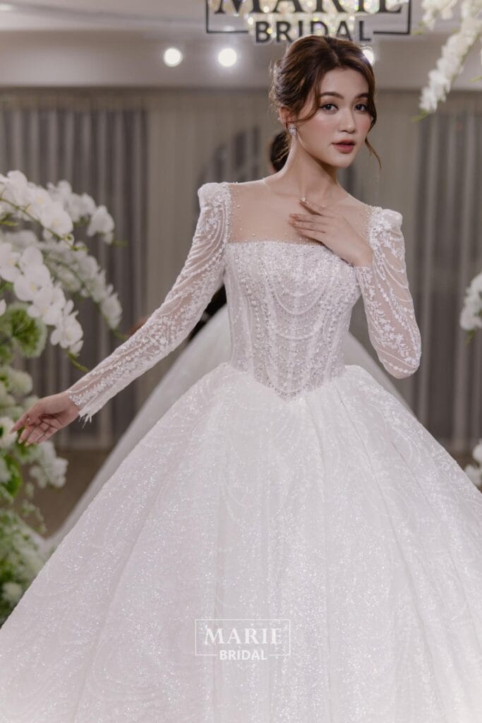 Ball Gown Dress – L90