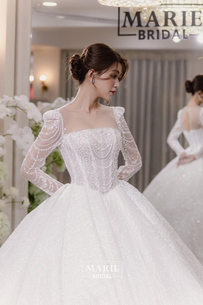 Ball Gown Dress – L90