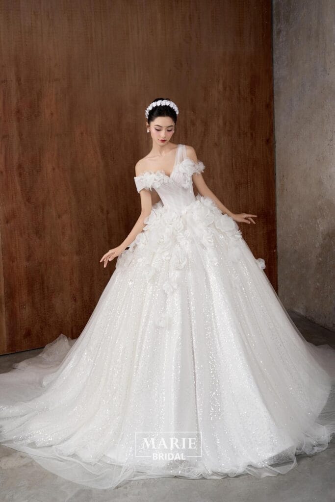 Ball Gown Dress – L112