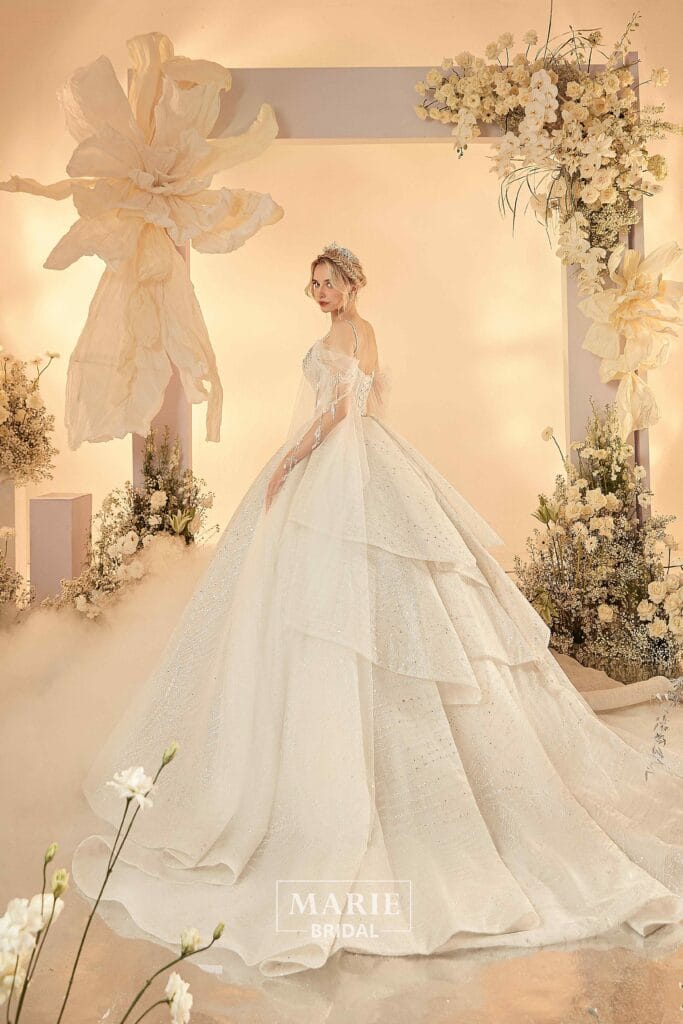 Ball Gown Dress – L100