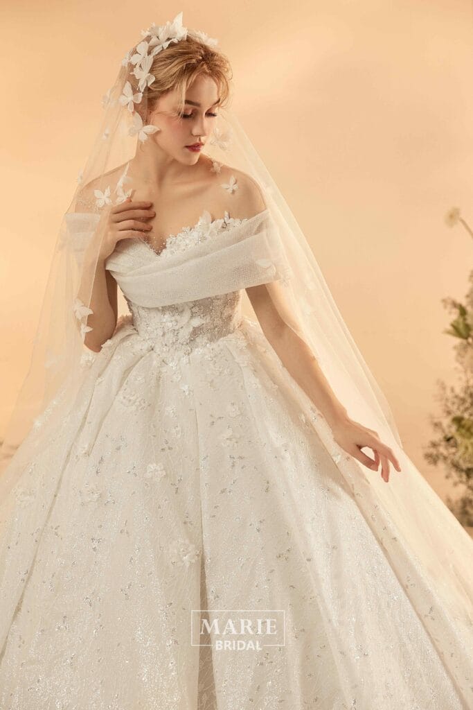 Ball Gown Dress – L98