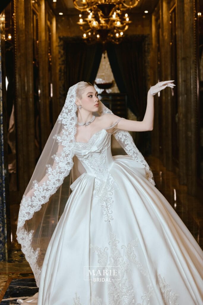 Ball Gown Dress – LM + peplum nơ