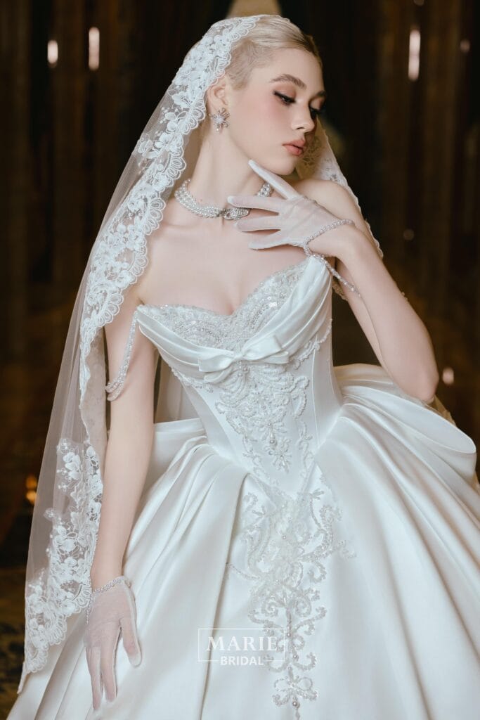 Ball Gown Dress – LM + peplum nơ