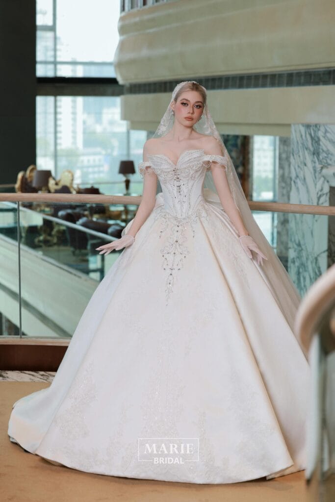 Ball Gown Dress – LM + lúp + peplum nơ