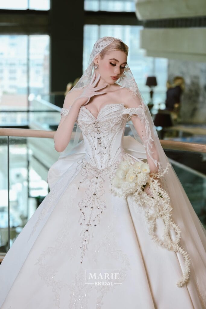 Ball Gown Dress – LM + lúp + peplum nơ