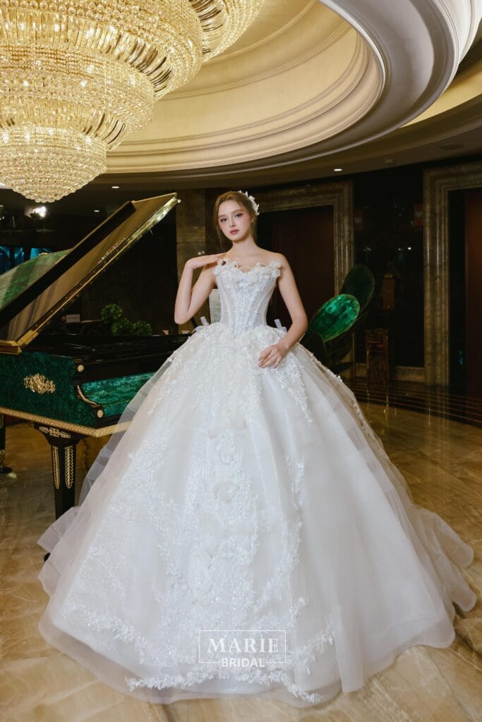 Ball Gown Dress – L