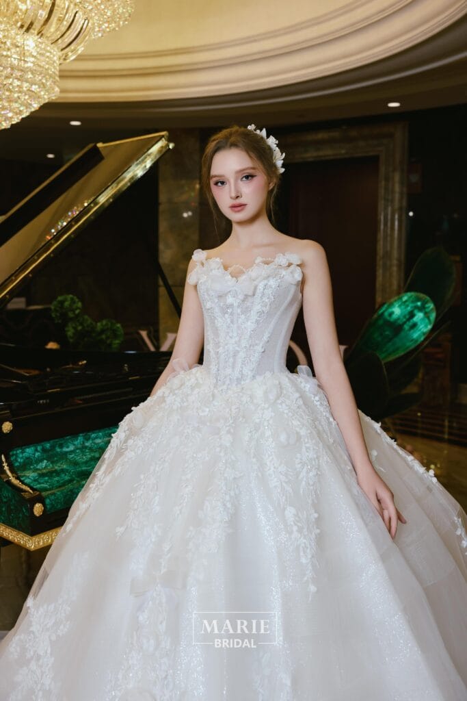 Ball Gown Dress – L