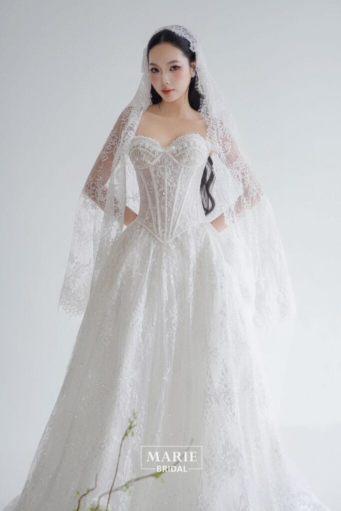 Wedding Dress – L