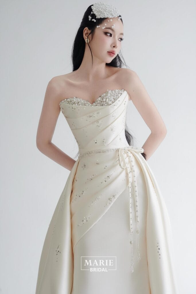 Wedding Dress – DL + Tà