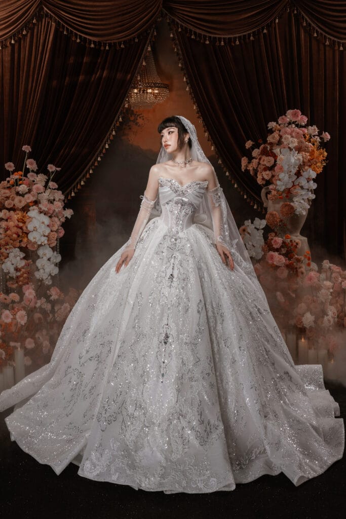 Ball Gown Dress – SPlus + bao tay + peplum nơ + lúp voan