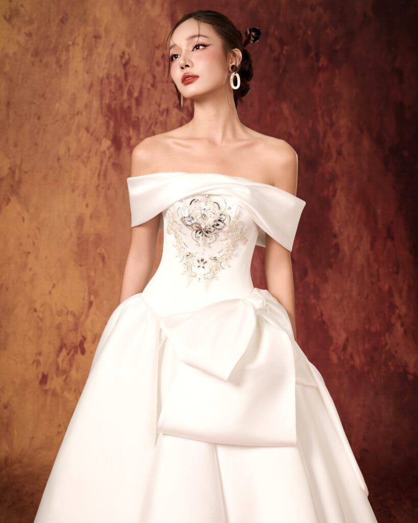 Wedding Dress – L